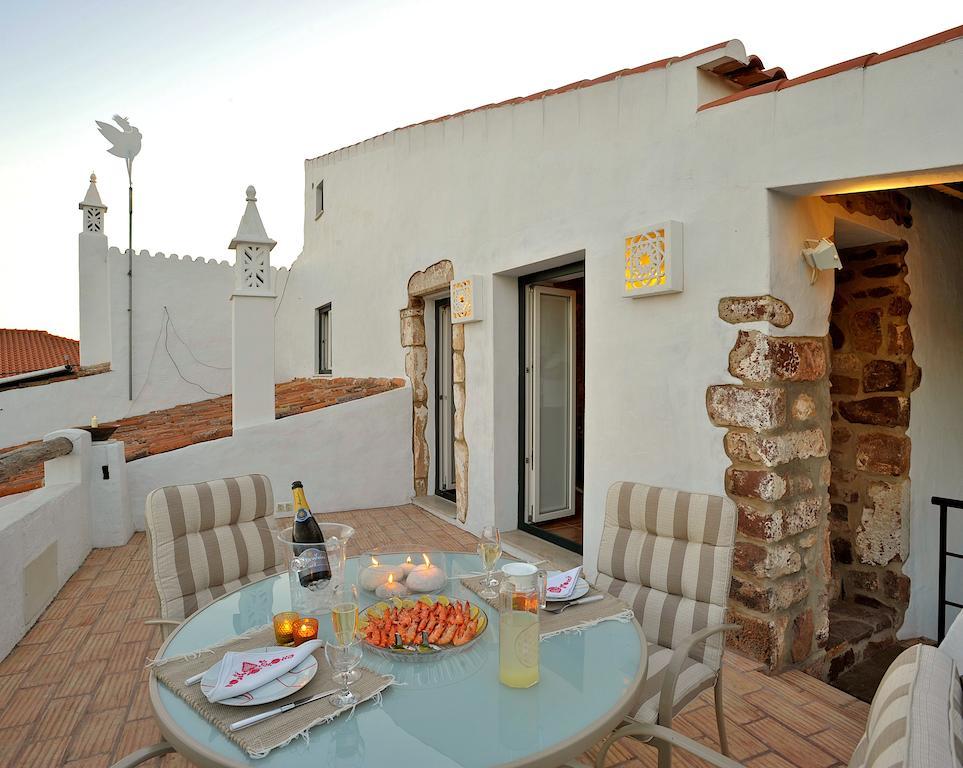 Quintal Do Castelo Silves